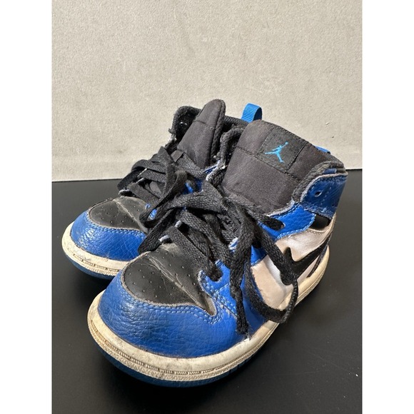 Kids Air Jordan Retro 1 Size 7 C - Picture 6 of 7